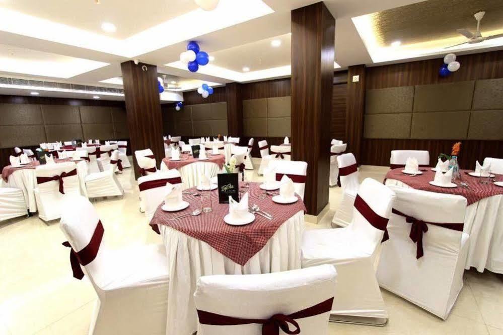 Genx Usha Kiran Agra Hotel Kültér fotó